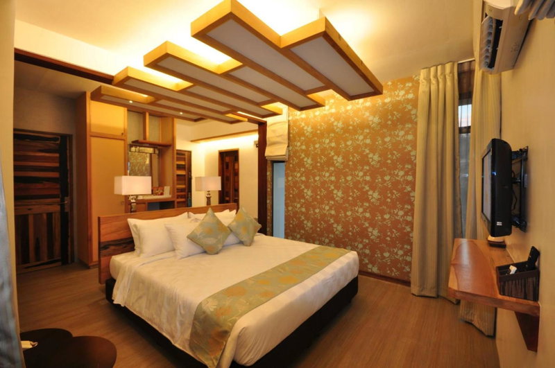 Infinity Resort, Puerto Galera, Philippines