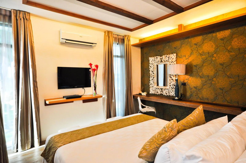 Infinity Resort, Puerto Galera, Philippines