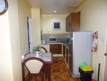 Julz Tropical Apartments, Olongapo, Philippines