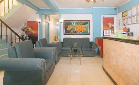 RedDoorz at La Maria Pension And Tourist Inn, Cebu City, Philippines