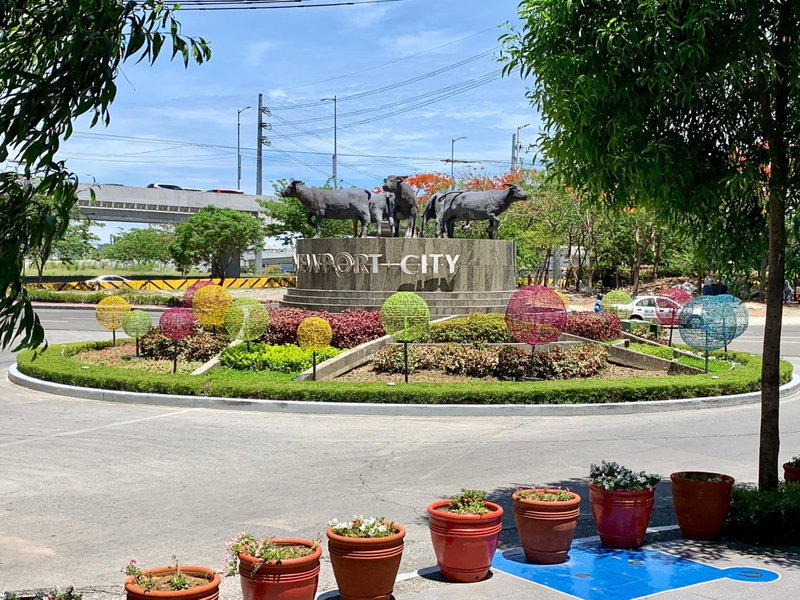 Chillax Studio 101 Newport Boulevard, Manila, Philippines