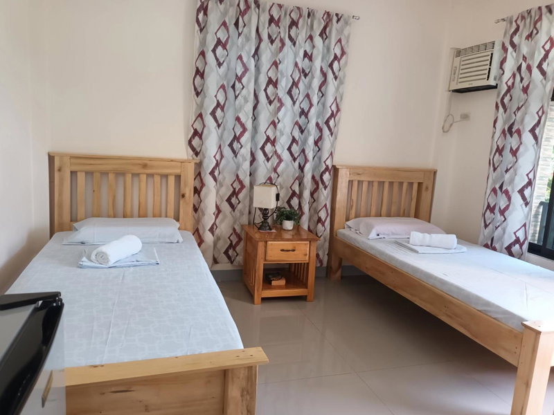 Grae’s Apartelle, Moalboal, Philippines