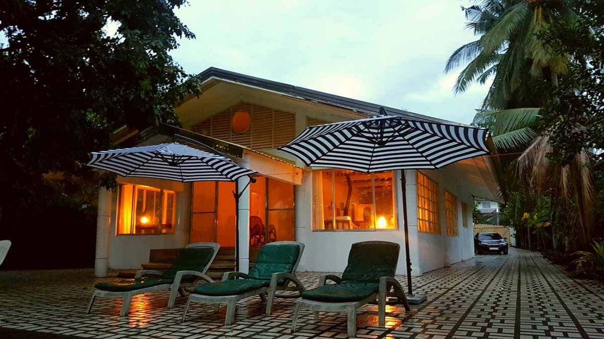 White House, Batangas, Philippines