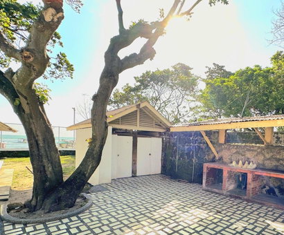 White House, Batangas, Lian, Philippines