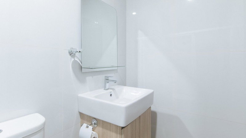 RedDoorz at Happy Stay Apartelle, Dauis, Philippines
