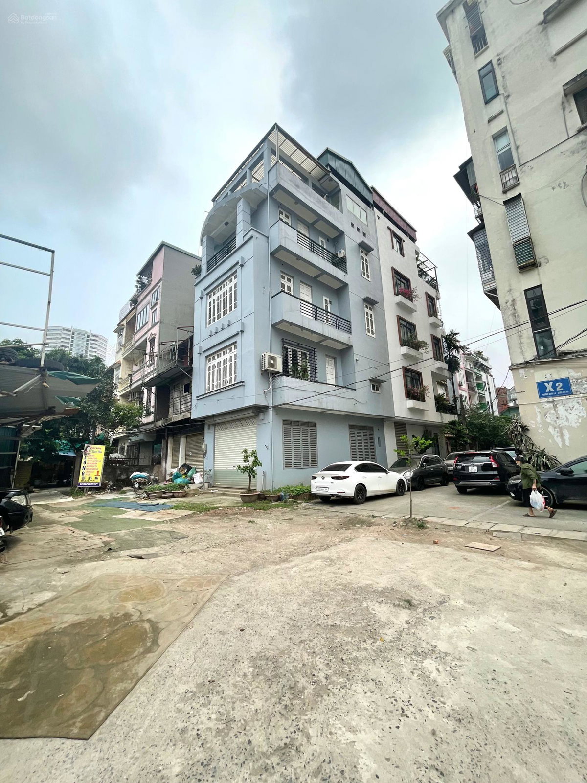 House in Tay Ho, Vietnam