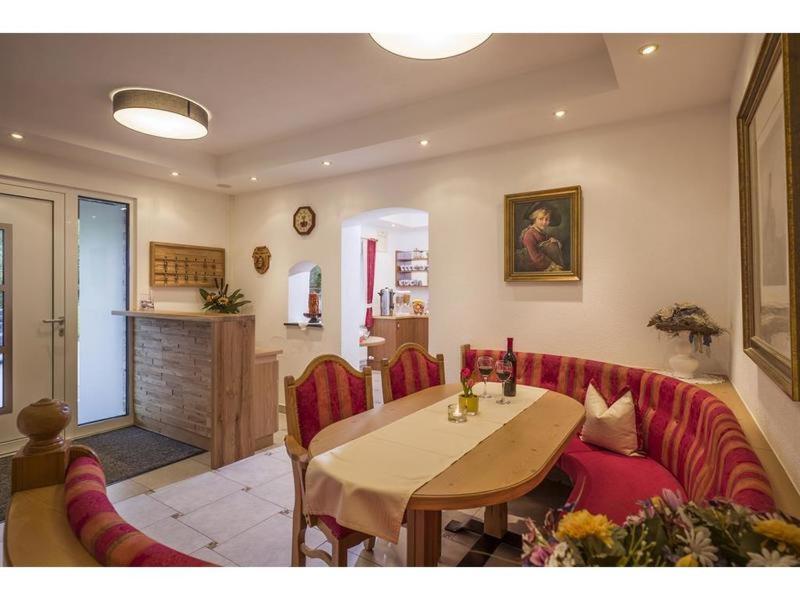 Pension Waldegg, Hippach, Austria
