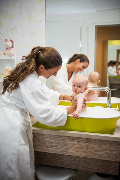 Hotel Sonnenpark & Sonnentherme inklusive - auch am An- & Abreisetag!, Lutzmannsburg, Austria