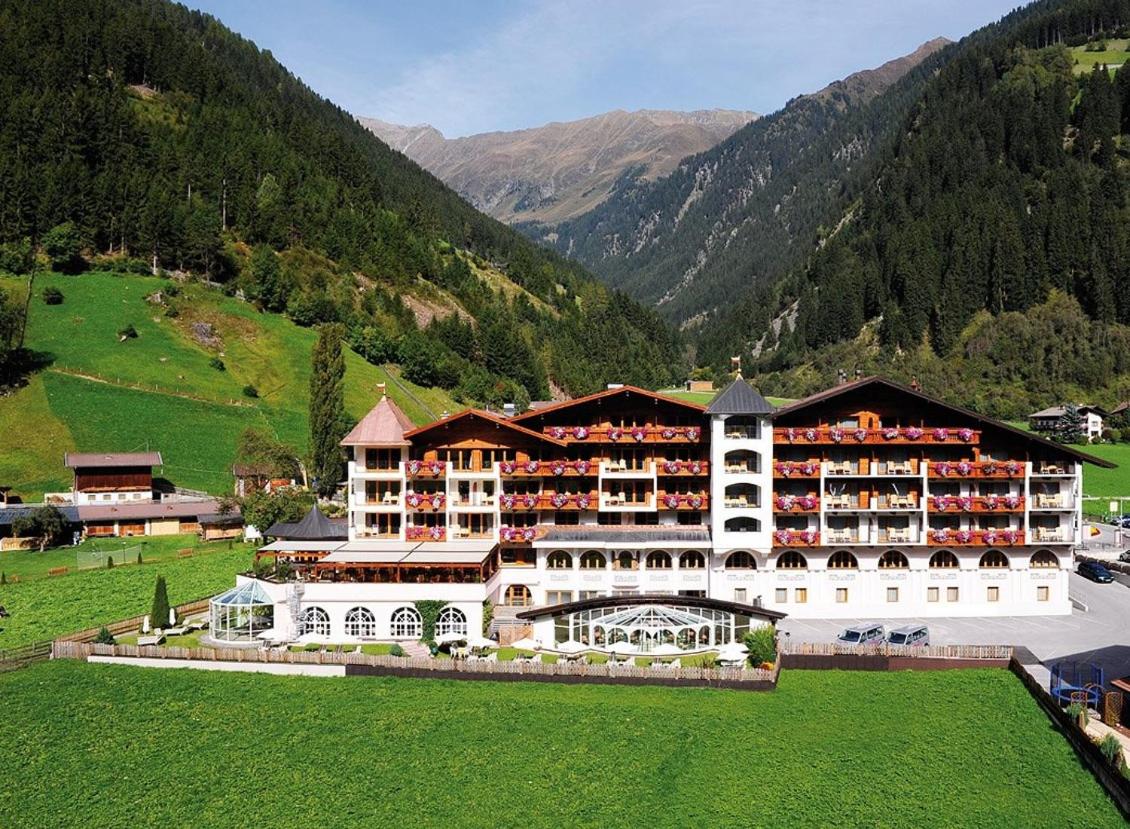 Hotel · Wellness & Relax Hotel Milderer Hof, Neustift Im Stubaital