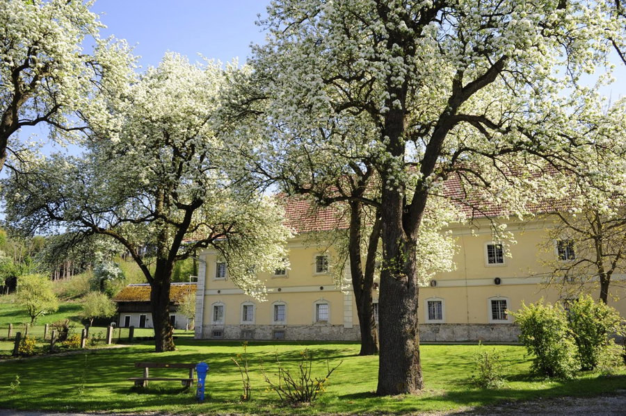 24/7 Zimmer Asten, Asten, Austria