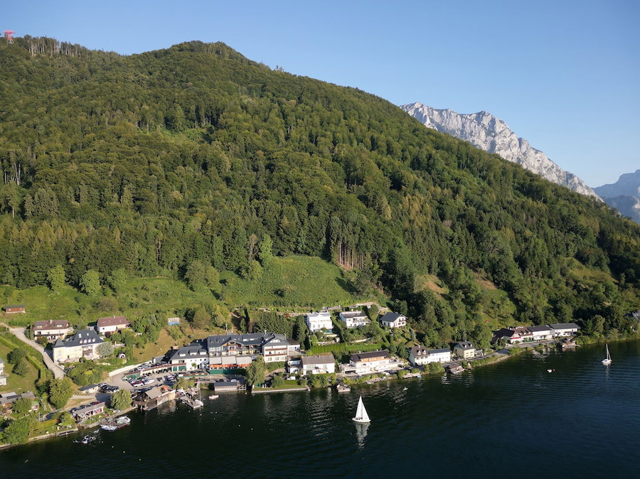 Landhotel Gasthof Grunberg, Gmunden, Austria