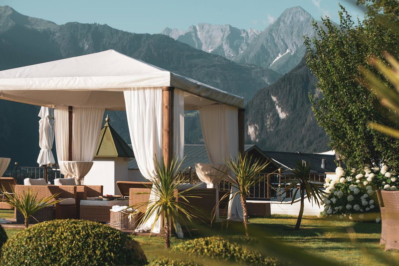 Hotel Alpenblick Zillertal, Hippach, Austria