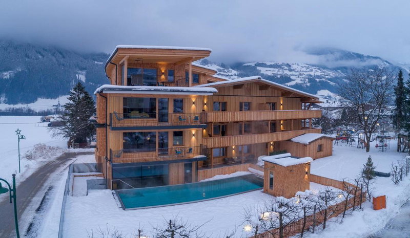 Appartement Zillertal Klee mit Restaurant KleemenTine, Ried im Zillertal, Austria