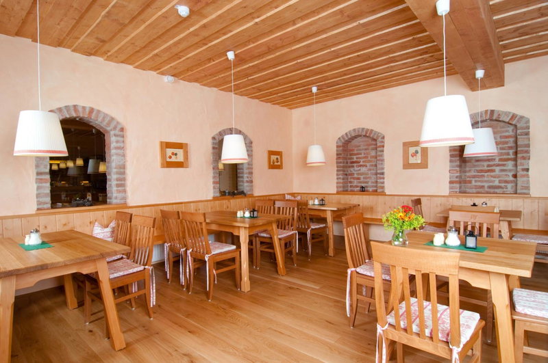 JUFA Hotel Tieschen, Tieschen, Austria