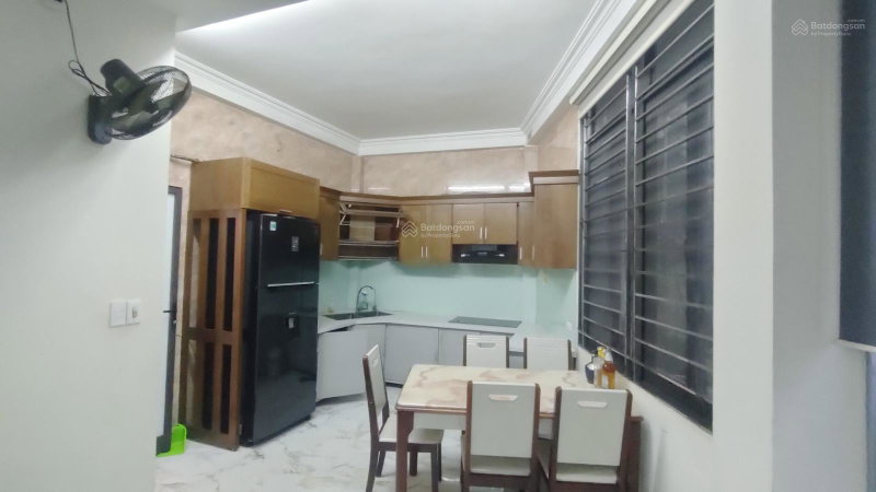 Maison à louer à Hanoï, Viêt Nam · Nam Tu Liem District · 1 chambre, 1 salle de bain