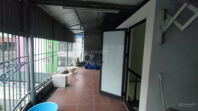 Maison à louer à Hanoï, Viêt Nam · Nam Tu Liem District · 1 chambre, 1 salle de bain