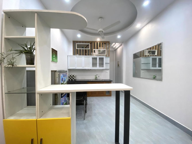 Maison à louer à Hanoï, Viêt Nam · Tay Ho District · 1 chambre, 1 salle de bain