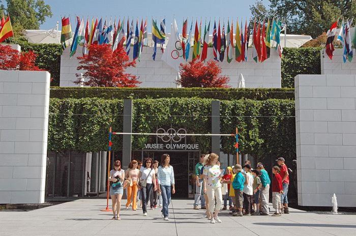 Le Yanis, Lausanne, Switzerland