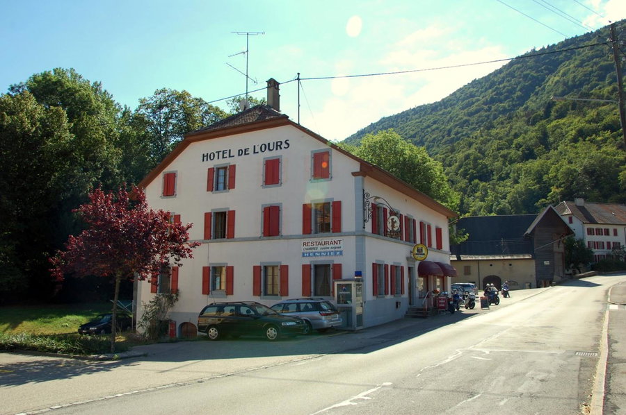 Hôtel de l'ours, Vuiteboeuf, Switzerland