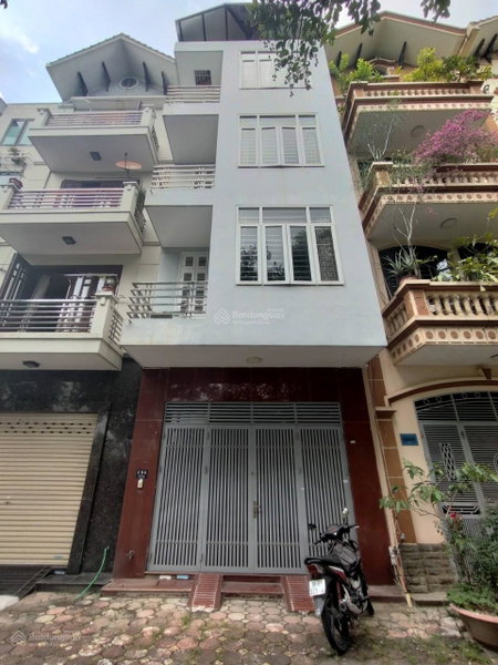 Maison à louer à Hanoï, Viêt Nam · Ha Dong District · 1 chambre, 1 salle de bain