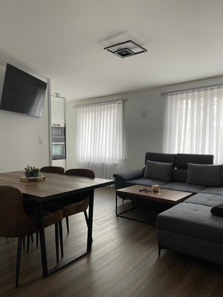 Appartement Wonder 2 au centre de Couvet, Couvet, Switzerland