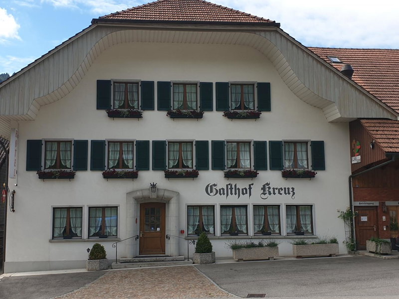Hotel Gasthof Kreuz, Welschenrohr, Switzerland