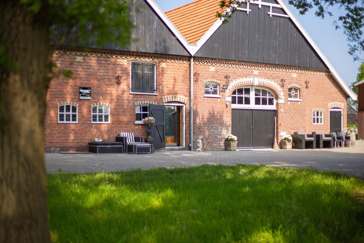 Hotel · Bed and Breakfast De Boerderij Kamer, Nutter