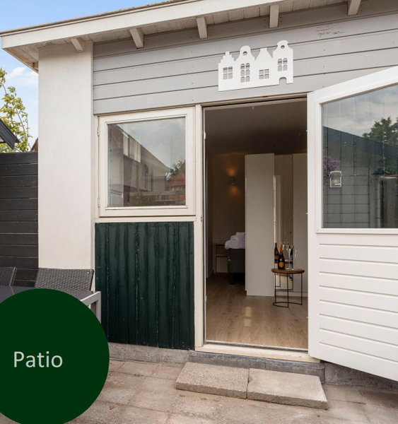 Studio Baarn with patio, airco, pantry, bedroom, bathroom, privacy - Amsterdam, Utrecht, Baarn, The Netherlands