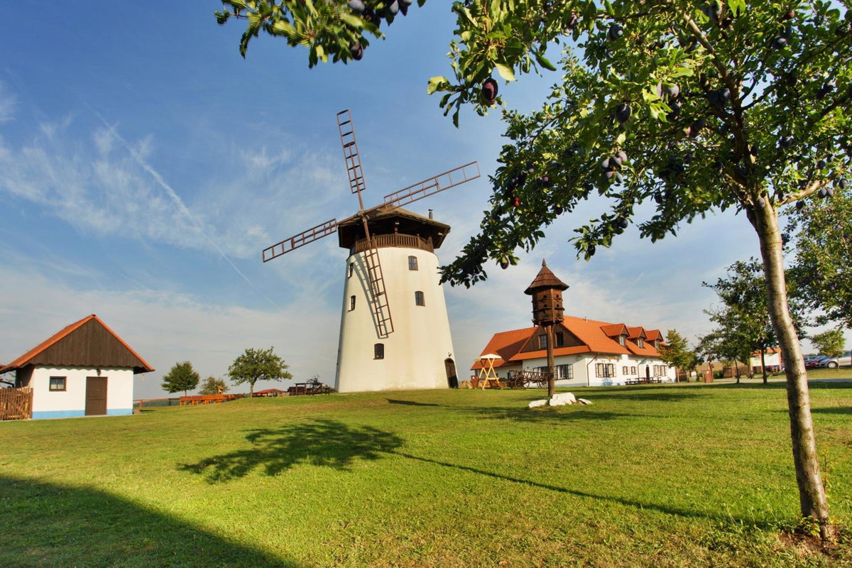 Hotel · Bukovanský mlýn, Bukovany