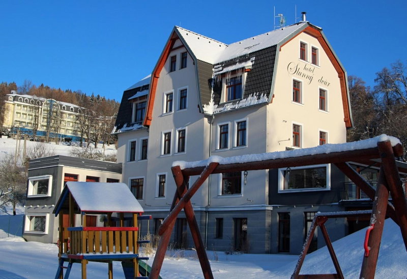 Hotel Slunný Dvůr, Jeseník, Czechia