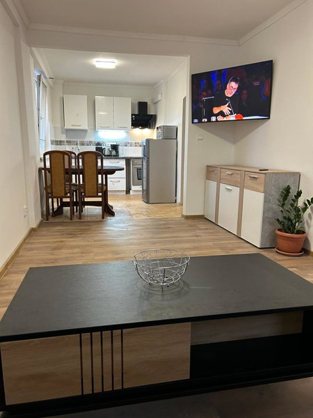 Mỹ Apartments - Karlovy Vary centrum, Karlovy Vary, Czechia