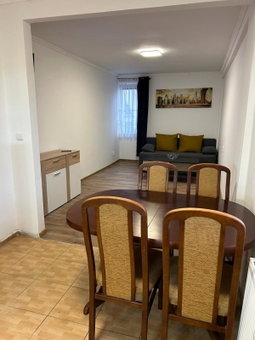 Mỹ Apartments - Karlovy Vary centrum, Karlovy Vary, Czechia