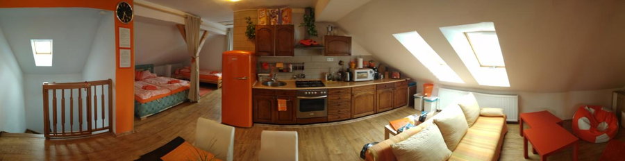 Orange Loft Apartment, Kájov, Czechia