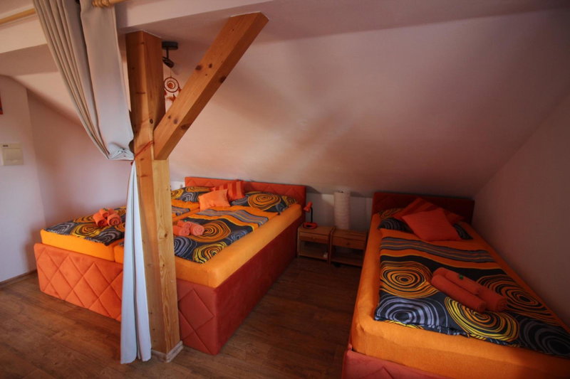 Orange Loft Apartment, Kájov, Czechia