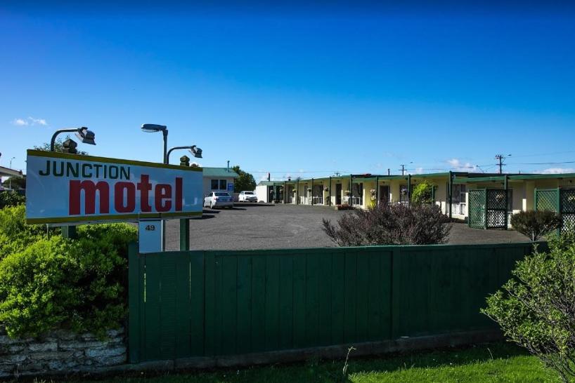 Junction Motel Sanson-Truck Motel, Sanson, New Zealand