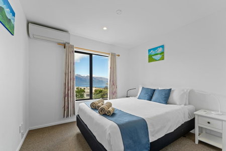 Spectatular Views, Queenstown, New Zealand