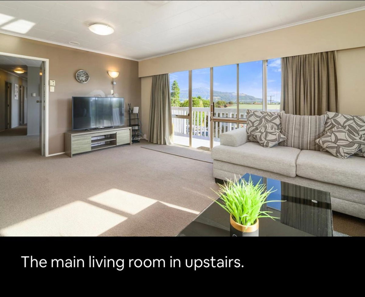 Hotel · Spacious Utuhina holiday House, Rotorua