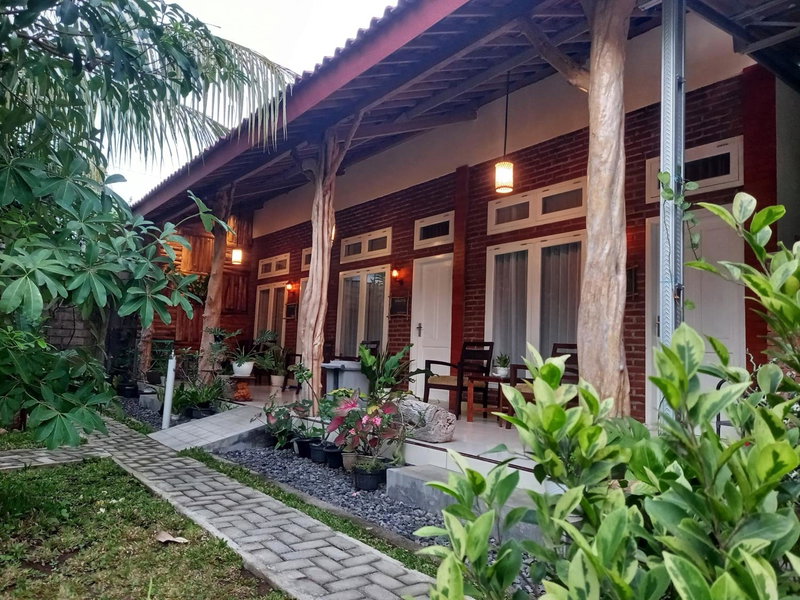 Teluk Biru Homestay, Banyuwangi, Indonesia