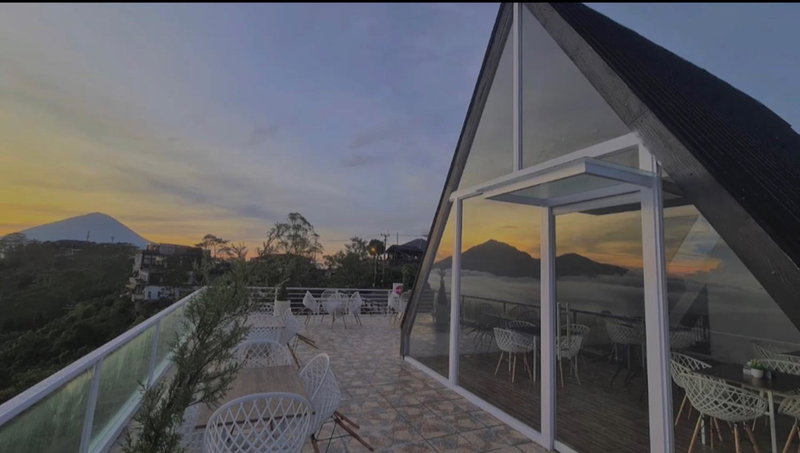 Devanora Hotel & Resto, Kintamani, Indonesia