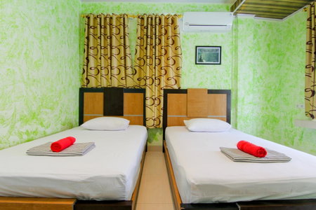 Yani Homestay, Padang, Indonesia