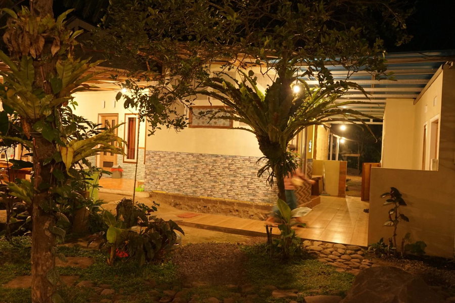Farel Homestay Kawahijen, Banyuwangi, Indonesia