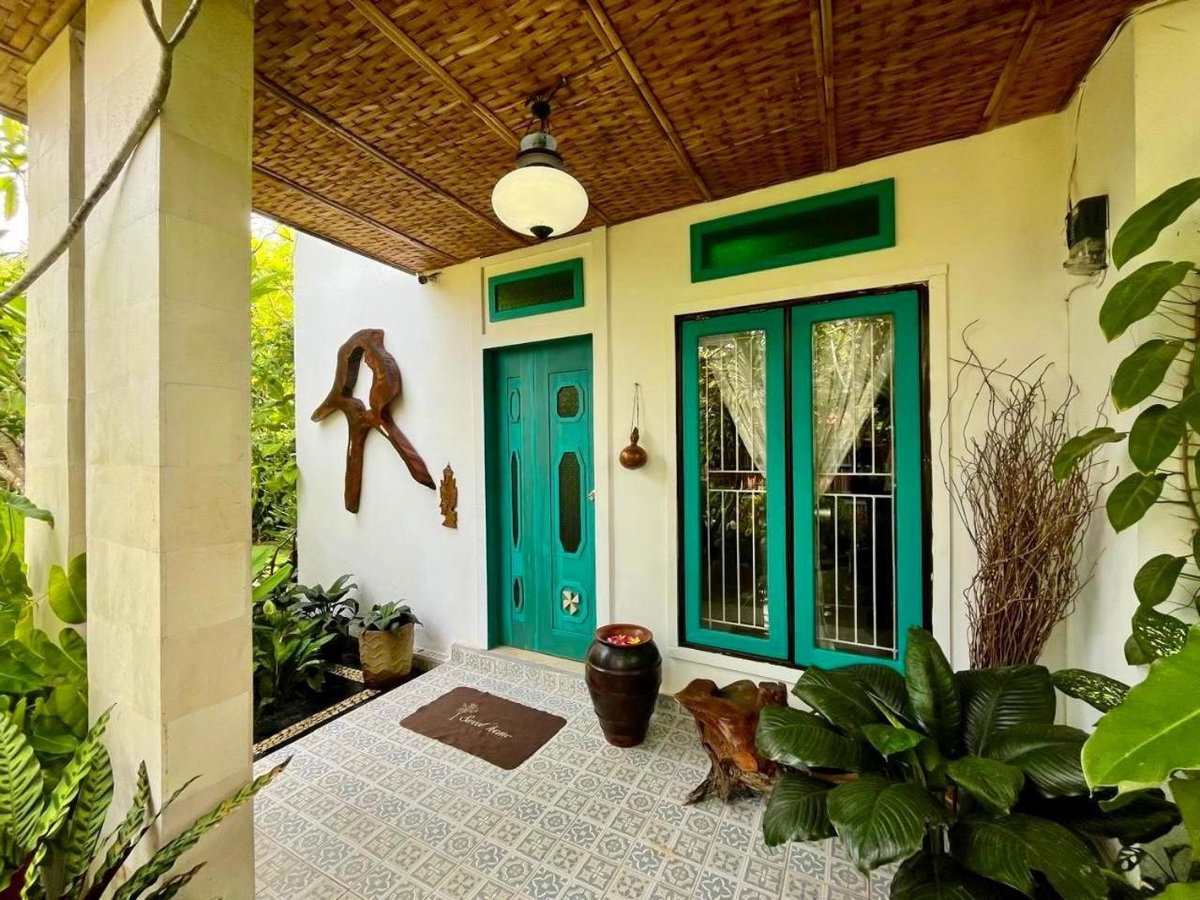 Hotel · Frangipani garden villa, Senggigi