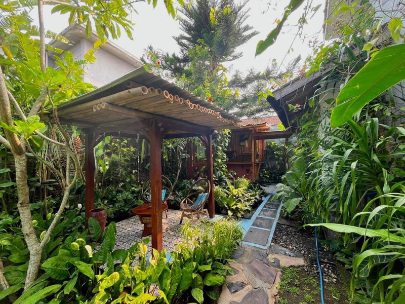 Frangipani garden villa, Senggigi, Indonesia