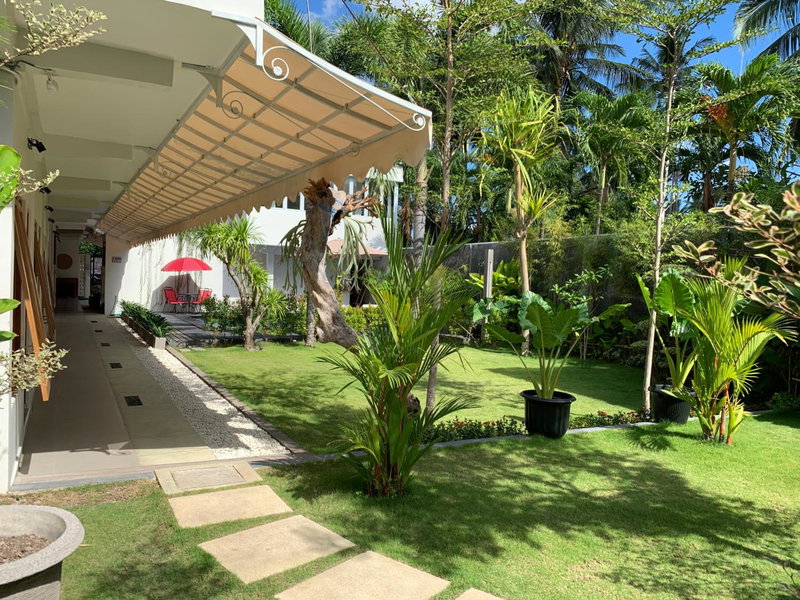 Roots Hotel Senggigi, Lajor, Indonesia