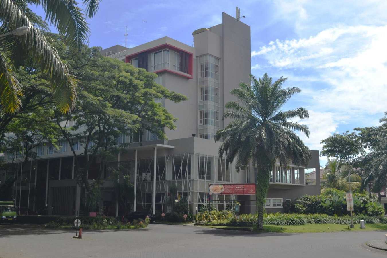 Grand Cakra Hotel Malang, Malang, Indonesia