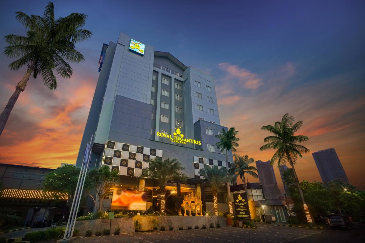 Royal Regantris Cendana, Indonesia