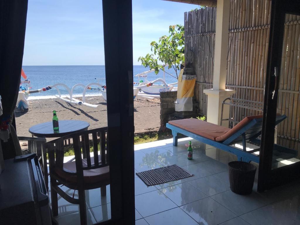Tambun Sari Beach Homestay, Indonesia