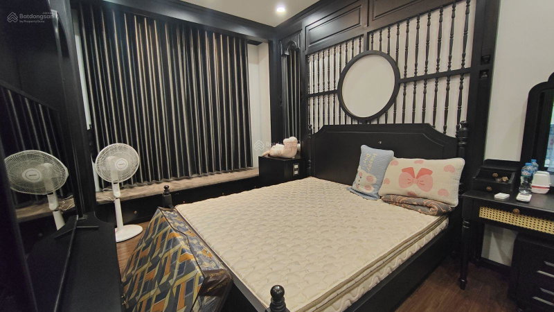 Haus zu vermieten in Hanoi, Vietnam · Cau Giay District · 1 Zimmer, 1 Bad