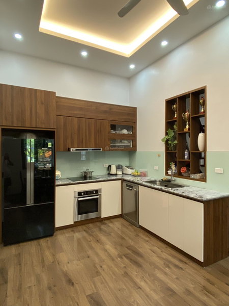 Haus zu vermieten in Hanoi, Vietnam · Cau Giay District · 1 Zimmer, 1 Bad