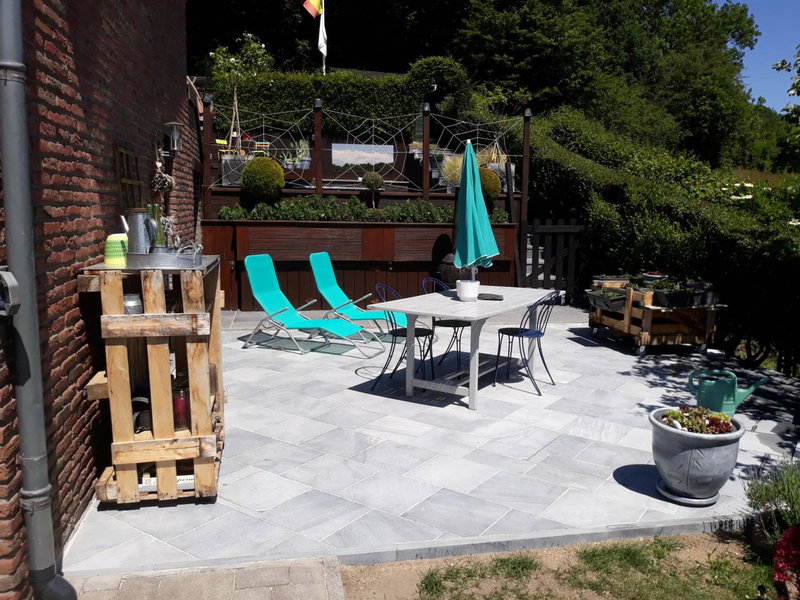 Studio Au jardin fleuri, Verviers, Belgium